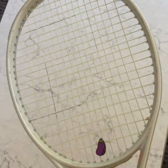 WILSON SHIFT 99 V1 TENNIS RACKET 4 1/8 NEW GRIP AND STRINGS! - Picture 12 of 13